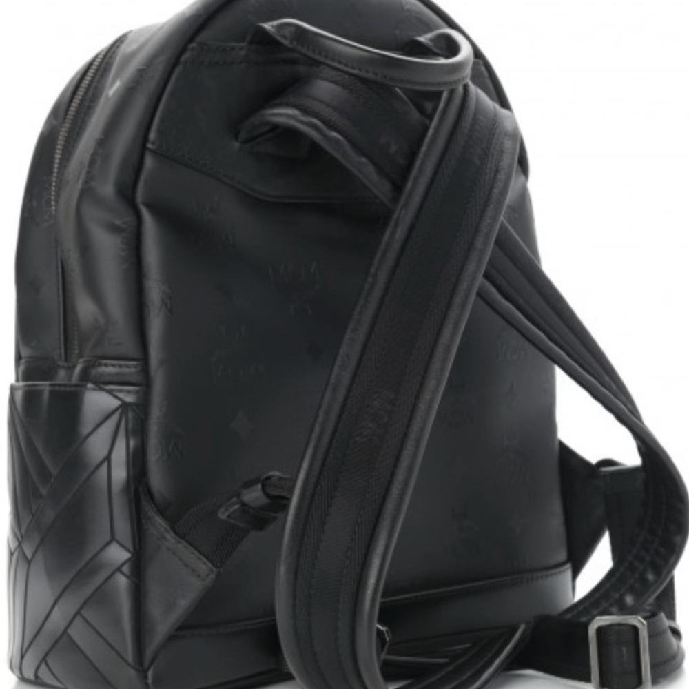 MCM Medium Bionic Backpack - Picture 4 of 8